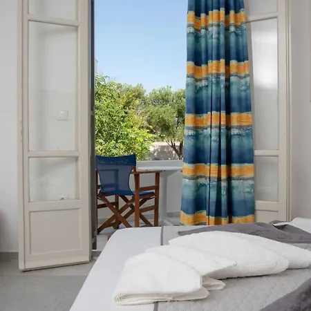 Naxos Harmony Aparthotel *